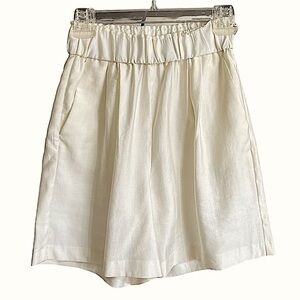H&m Ivory High Waisted Lyocell Blend Shorts Size Small
